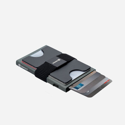 titanium-cardholder-grey